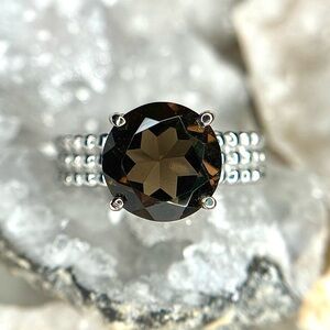 “Classic Bubbles” Texturized Smoky Quartz Ring! 💎 - SIZE (7)